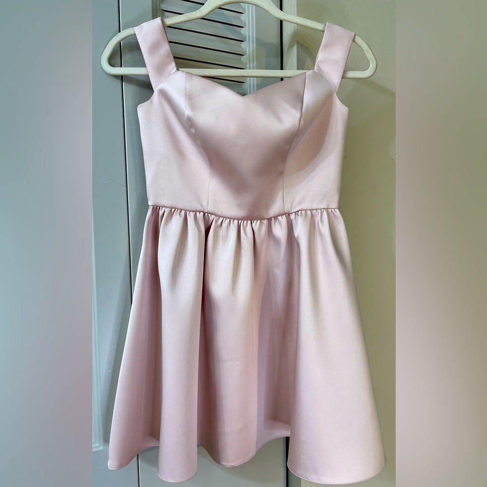 New !!!Topshop Champagne pink short dress